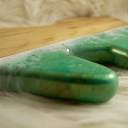 Australia Shaped Cheeseboard - Camphor Laurel Wood