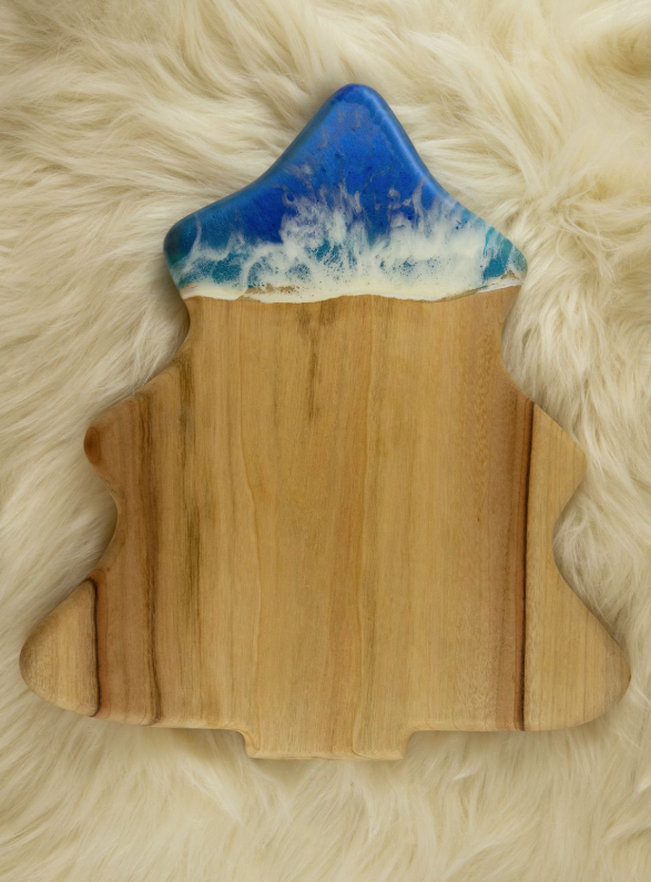 Christmas Tree Cheese Board - Camphor Laurel Wood