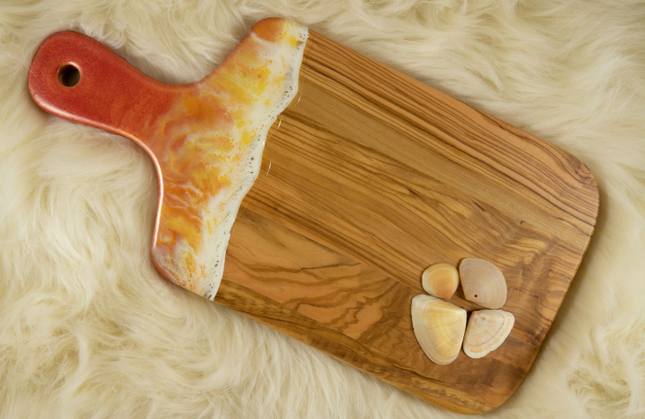 Medium Cheese Board - Olive Wood