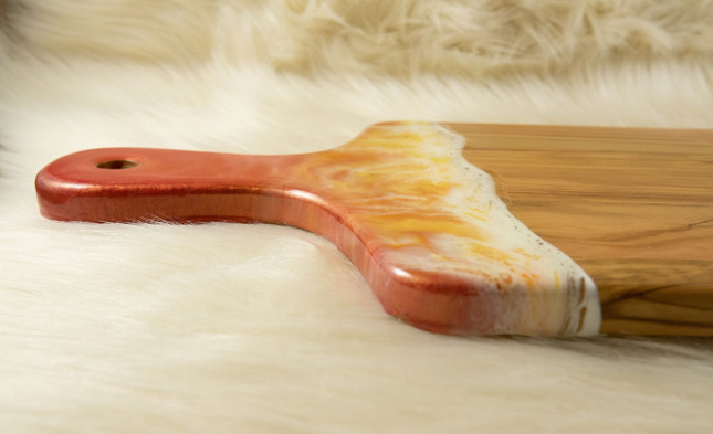 Medium Cheese Board - Olive Wood