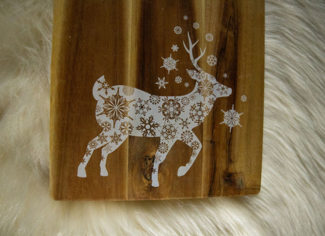 Christmas Cheese Board with Reindeer - Acacia Wood