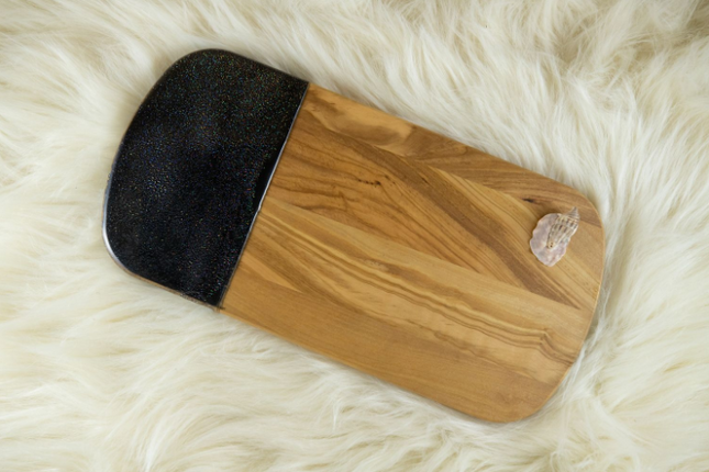 Small Cheese Board - Olive Wood