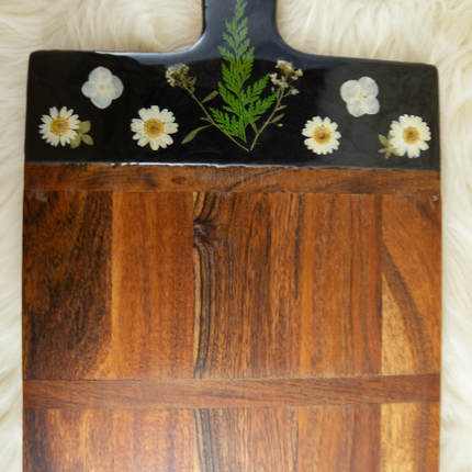 Medium Cheese Board with Dried Flowers - white - Acacia Wood