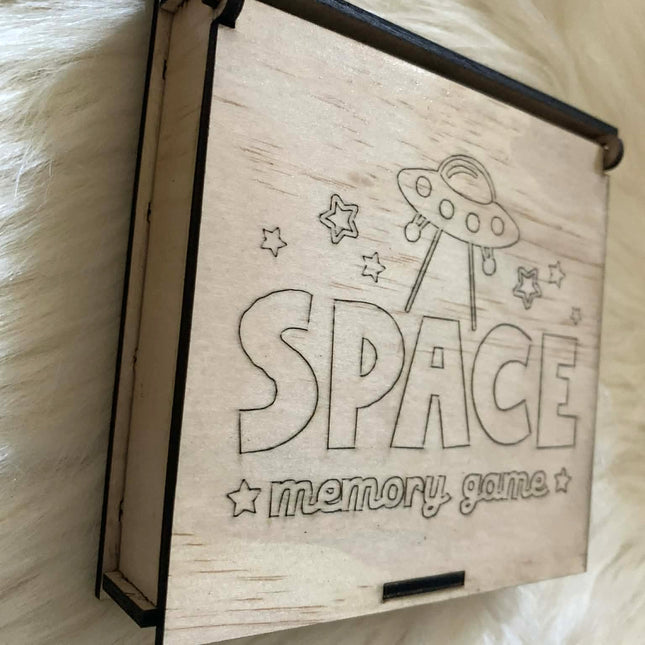Memory Card Game - Space