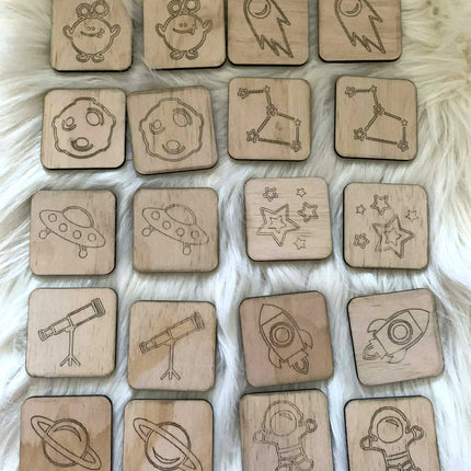 Memory Card Game - Space